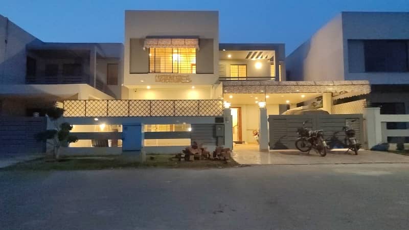 A House Of 12 Marla In Rs. 28000000 1
