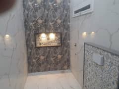 A Palatial Residence House For Sale In Abdullah Gardens Faisalabad 0