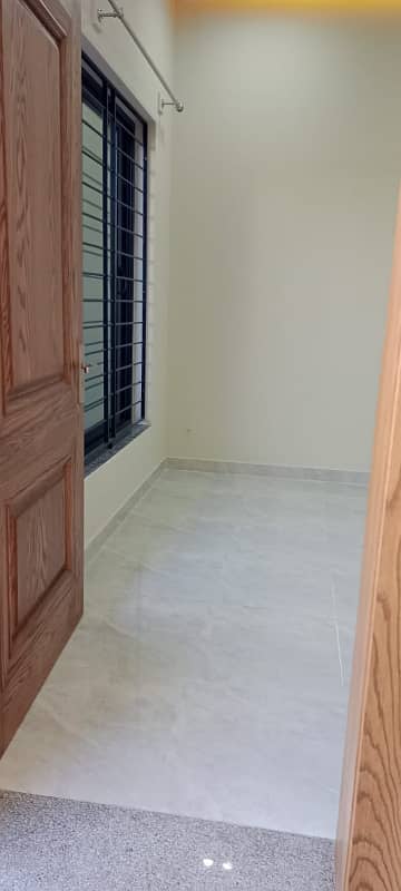 14 Marla Double Unit House Available. For Rent in G-15 Islamabad. 28