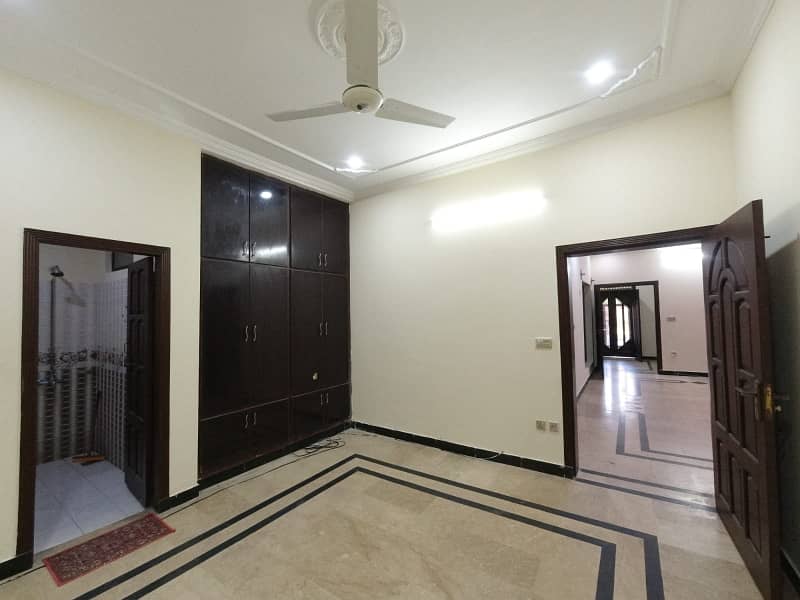 7 Marla Double Unit House Available. For Rent in G-15 Islamabad. 8