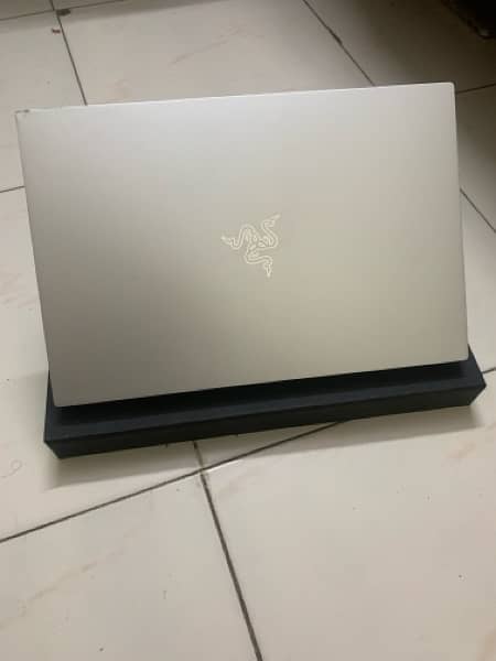 Razer Blade Studio 2020 4K OLED Laptop with Nvidia RTX 16 GB Graphics 3