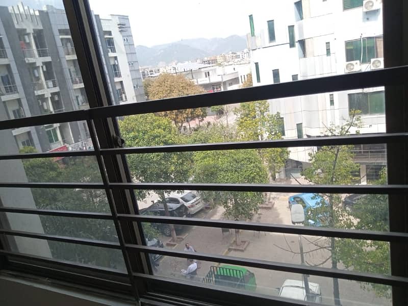 Flat For Sale In Islamabad E 11 1