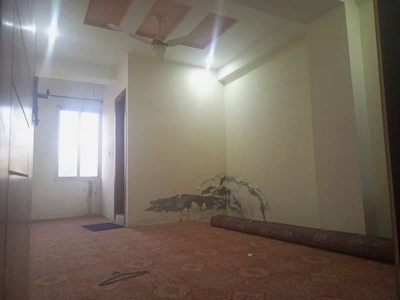 2 bed flat for rent 1