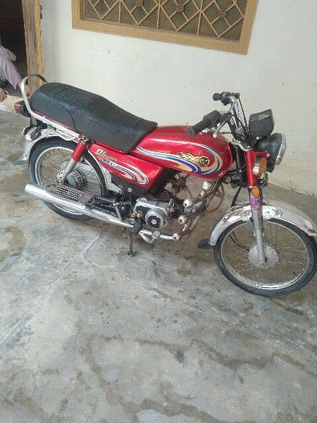 Yamaha Dhoom 70 cc 2
