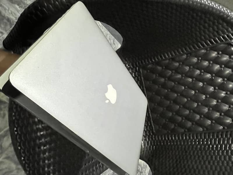 Macbook pro15(core i5) 4