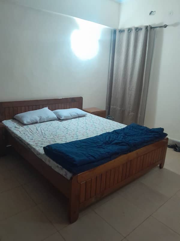 Room for rent in g-11 Islamabad 1
