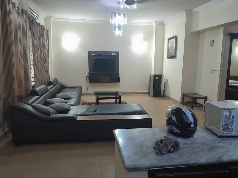 Room for rent in g-11 Islamabad 2