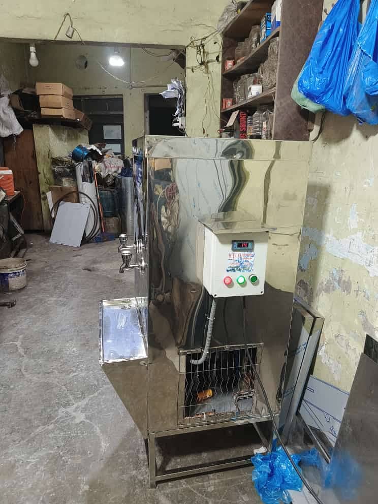 Milk chiller/Gol and D shape Ice-cream Machine /kulfi plant /Chillers 19