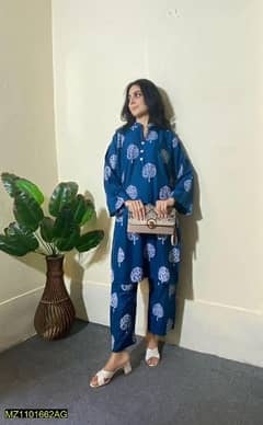 NEW 2PIS SUIT SIZE MEDIUM AND LARGE VERY BEAUTIFUL SUIT