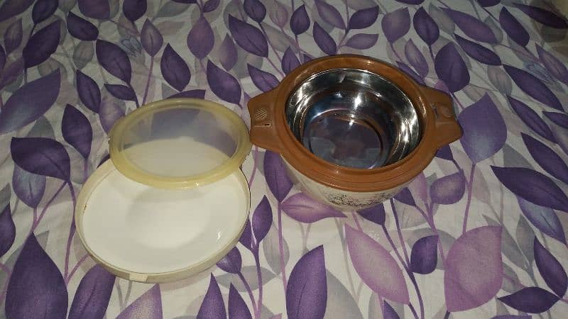 Set Of 2 small hotpot 10/10 condition 2