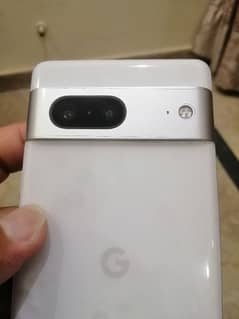 Google pixel 7 10/10 condition with charger . . . 4 month sim time