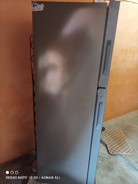 Haier Refrigerator Model HRF 336 Glass Door 4