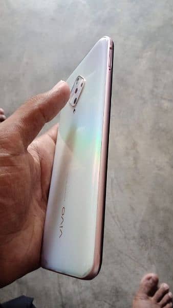 vivo s1pro 3