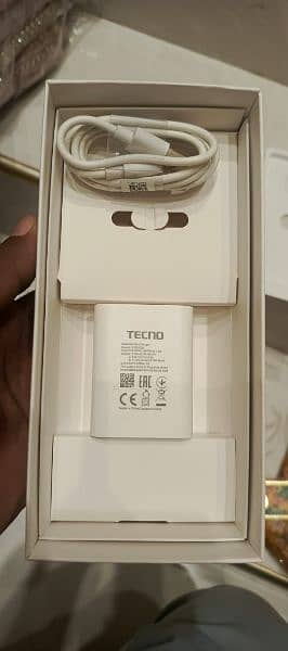 Tecno Spark 20 Pro Plus 8+8 256 GB with 11 Months  Warranty 10