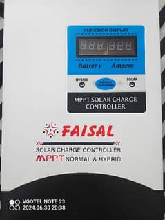 MPPT Solar Charge Controller - 65A