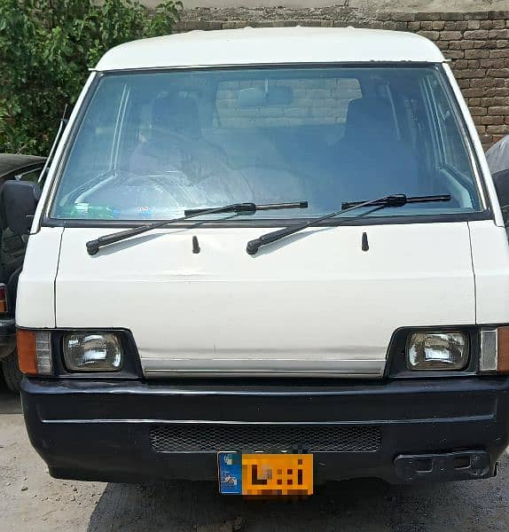 Mitsubishi van l300 0