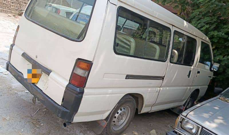 Mitsubishi van l300 3