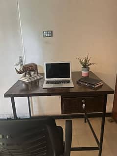 Stylish Office/Table