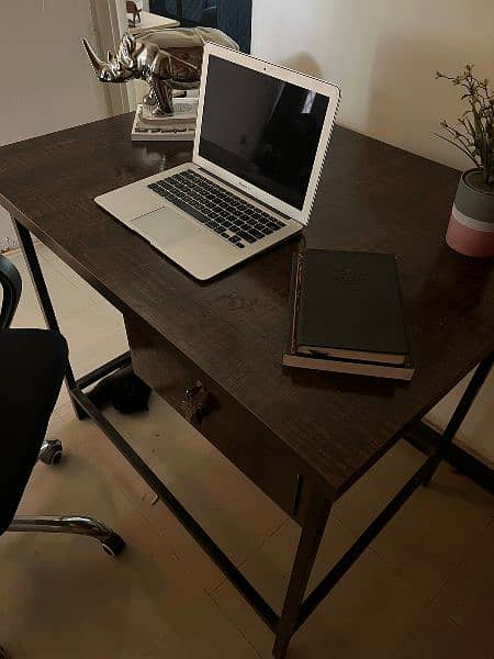 Stylish Office/Table 10