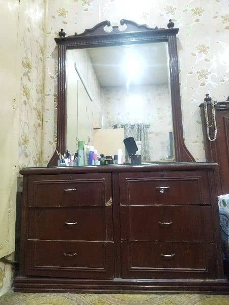dressing table 10 by 7 0