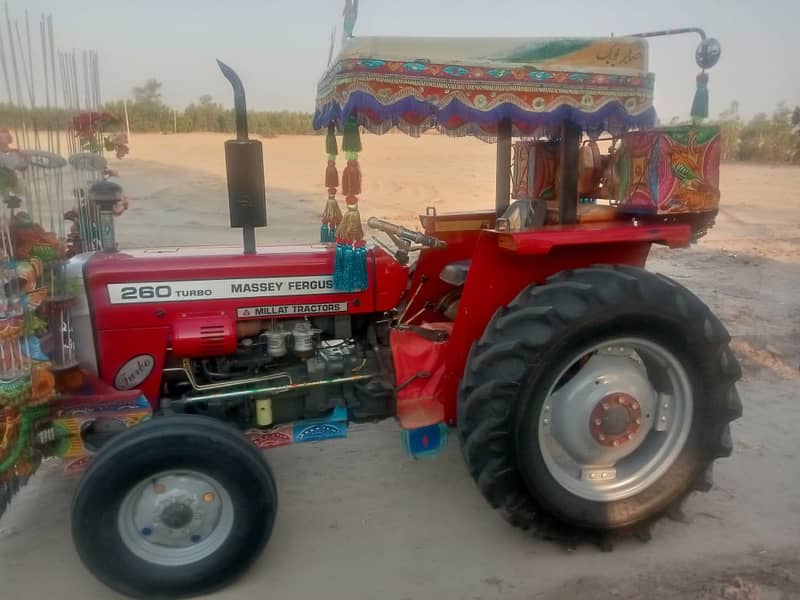 Tractor 260 Model 2021 3