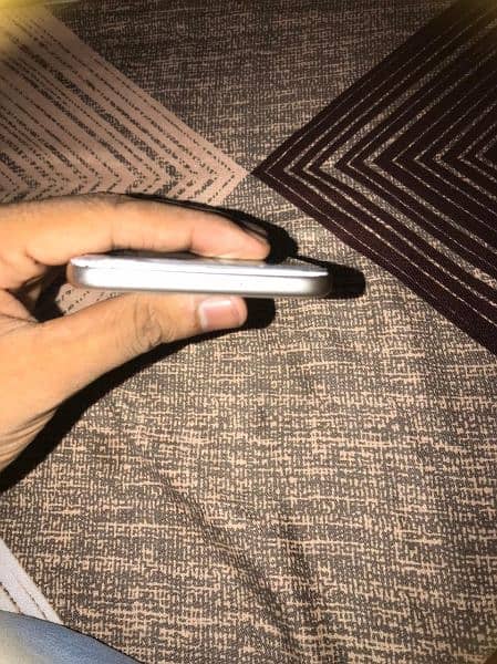 huawei nova 2 for sale in mint condition 2