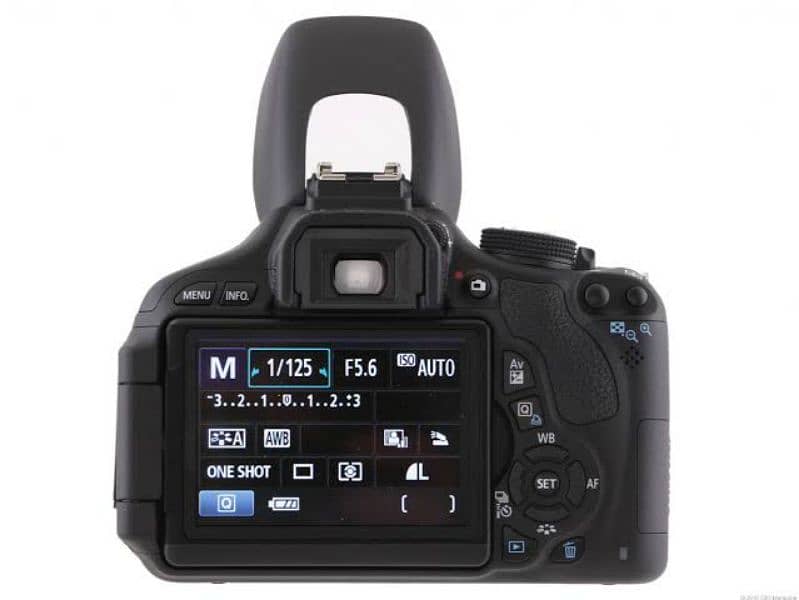 Canon 600d dslr camera with 18/ 55 lens 0