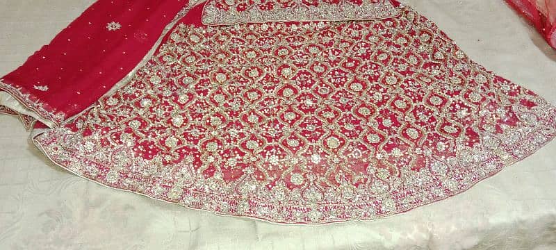 bridal lehnga 4