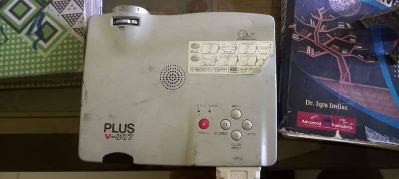 Plus V-807 Projector 1