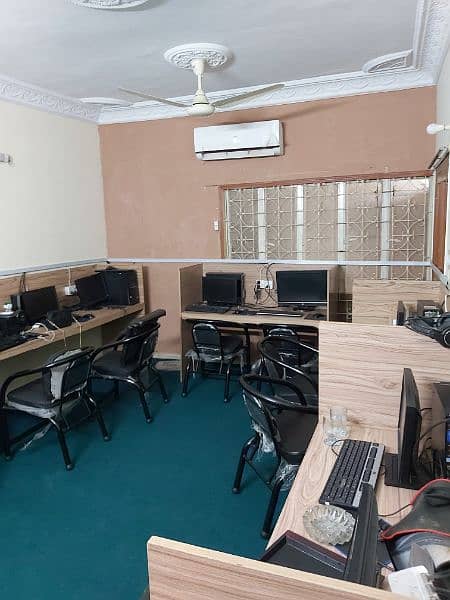 complete office cubicles and tables 1