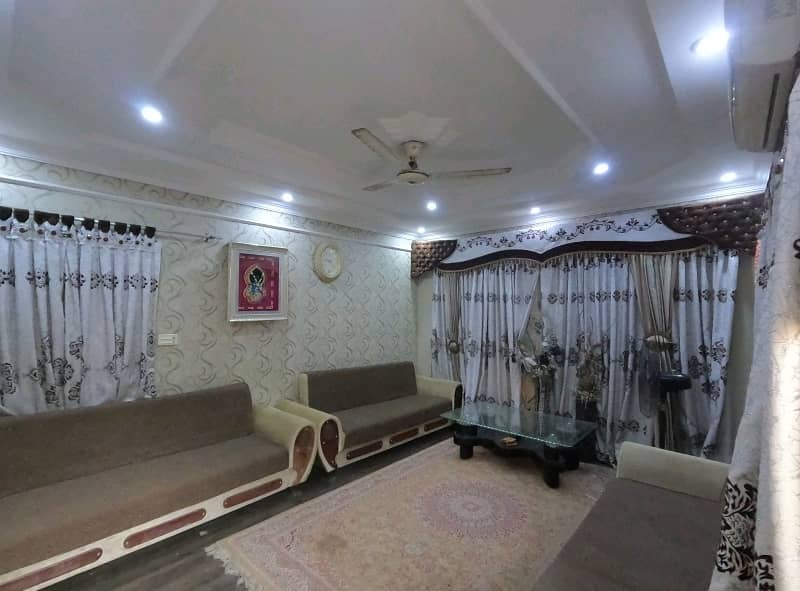200 Square Yards House In Gulshan-e-Iqbal Town Best Option 5