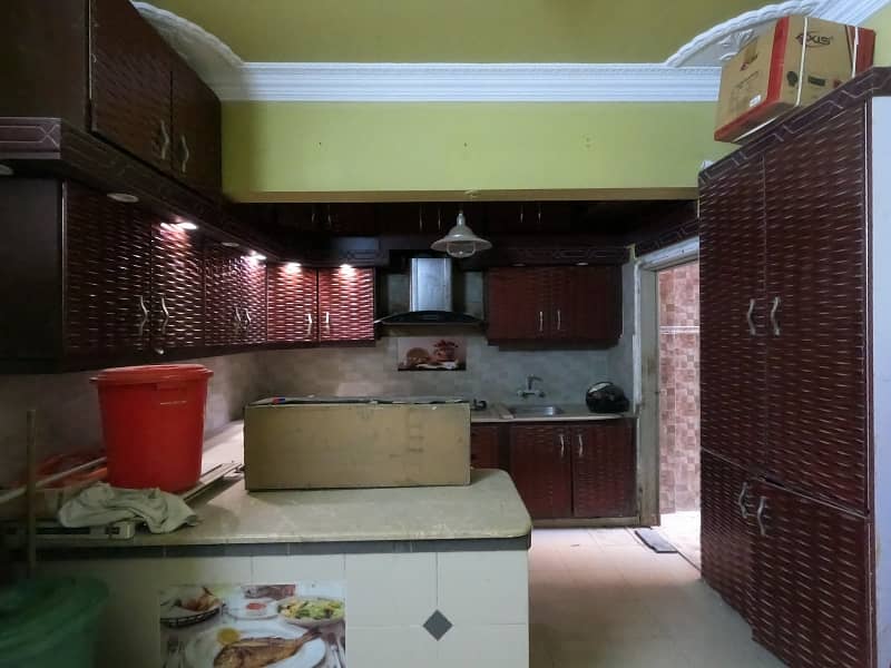 Centrally Located House In Gulshan-e-Iqbal Town Is Available For sale 14