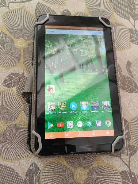 Q tab 1Gb ram 8Gb rom only for kids condition 10/10. 1