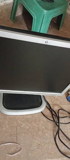 HP COMPAQ LUSH CONDITION 22"