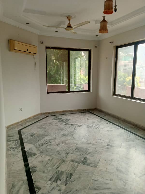 2 bed upper portion for rent (original pic) 10