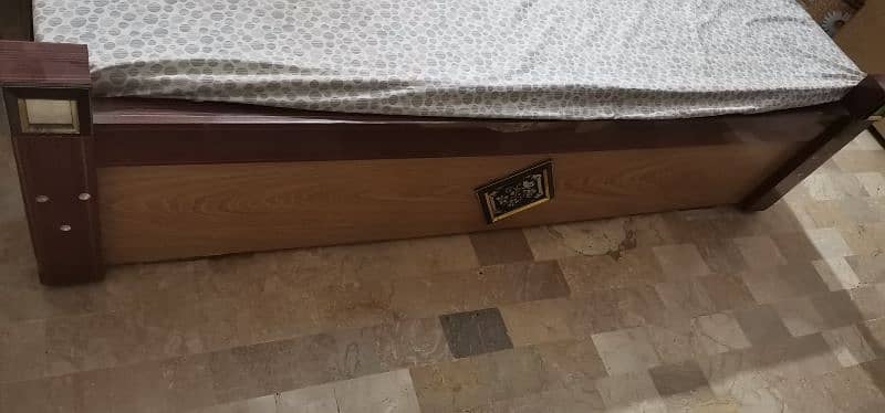 King size bed without mattress and dressing 4