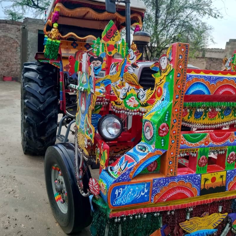 Tractor Massey Ferguson 385 Model 2017 9