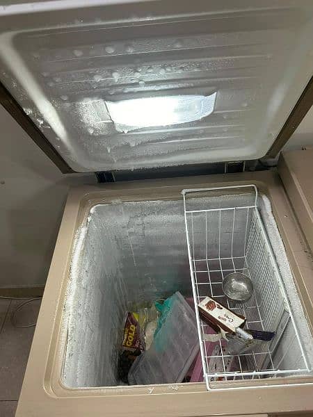 Dawlance freezer 3