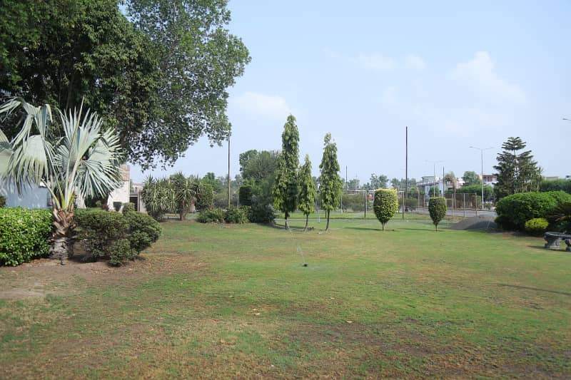 5 Marla Residential Plots Available For Sale In Park View City Lahore 1