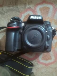 Urgent sale Nikon D7200 condition 10/10