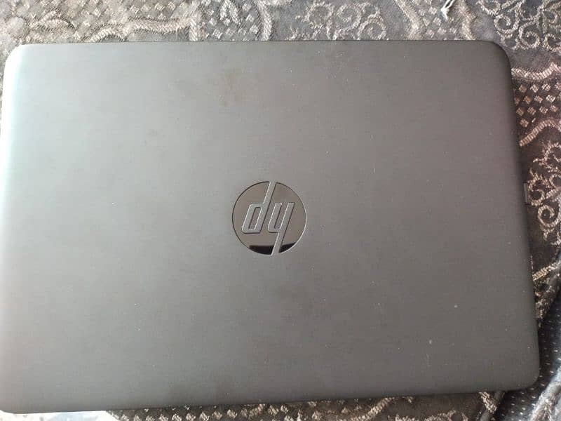 hp Elite bok 820 0