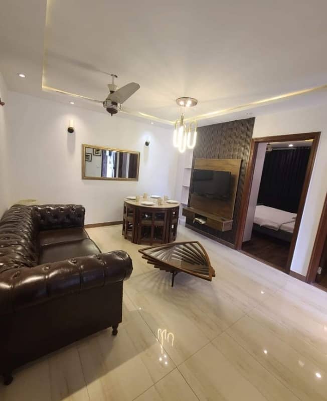 BEAUTIFUL LUXURIOUS FULLY TILED FLOOR HOUSE FOR RENT 3