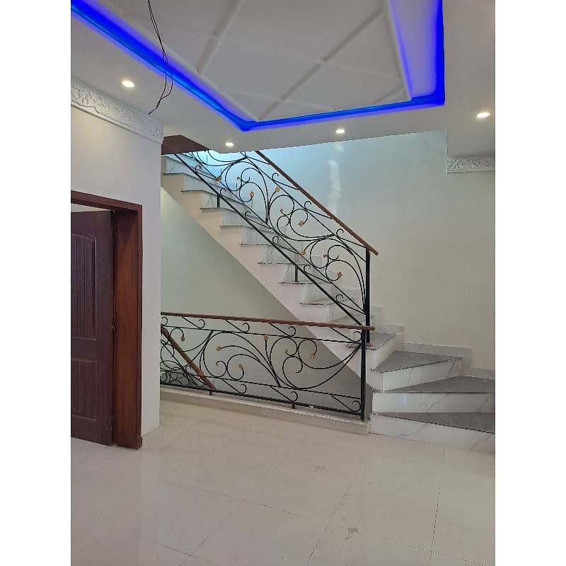 Royal Villas House In Al Hafeez Garden Phase 2 Luxury House For Sale 6