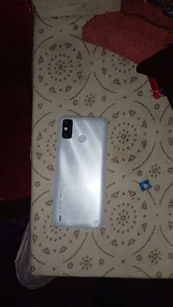 Tecno Spark 6 go 0