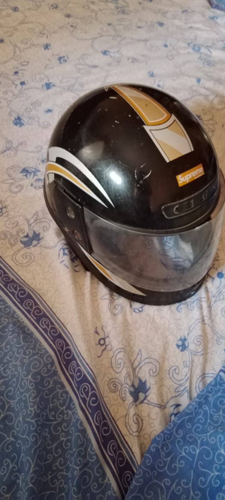 Supreme Helmet 3