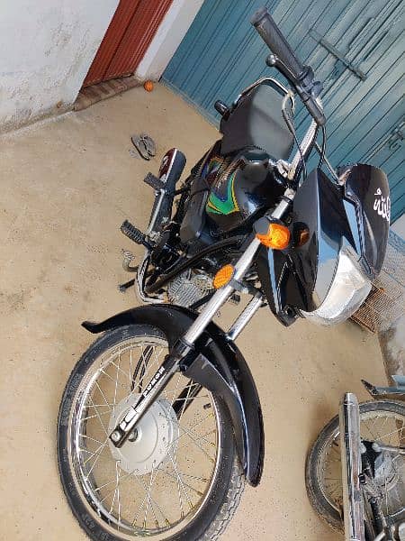 Honda Pridor 2023 Model 10/10 condition 2