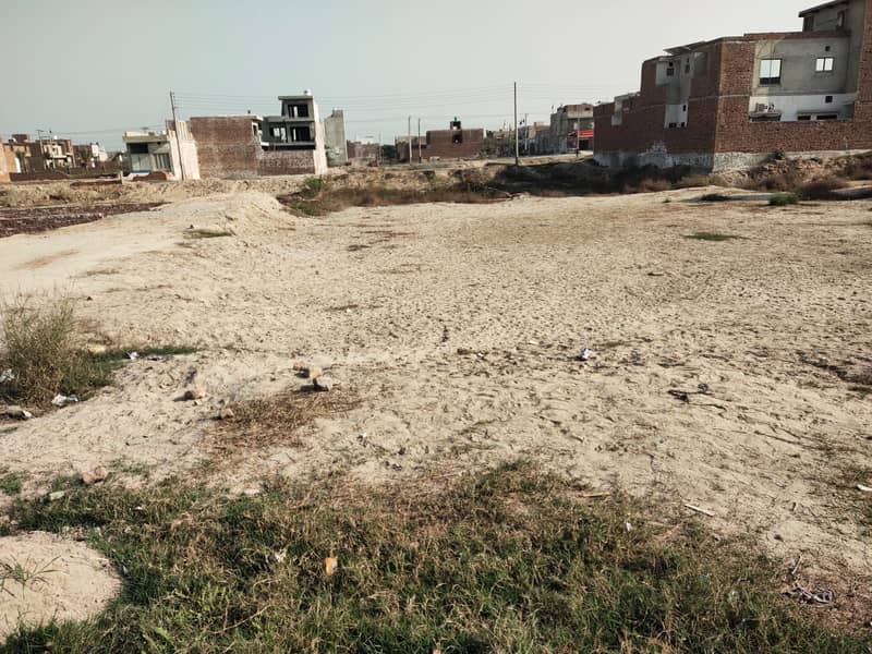 36 Marla Residential Plot In Kareem Garden - Phase 2 For Sale At Good Location 2