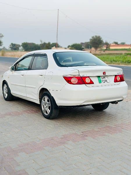 Honda City IDSI 2006 4