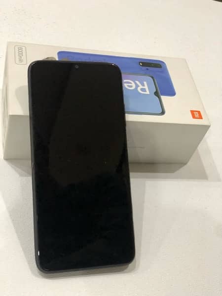 Redmi 9T 4/128gb 6000mah battery with box 2