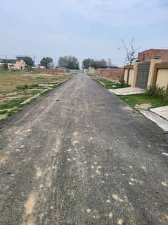 10 MARLA PLOT NEAR SAVOUR FOOD RESTAURANT RAIWIND ROAD